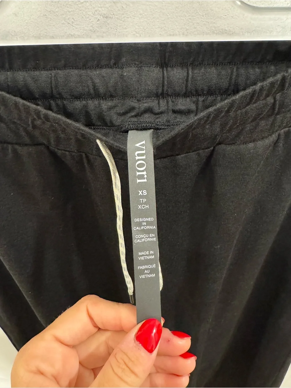 Vuori Black Wide-Leg Drawstring Joggers